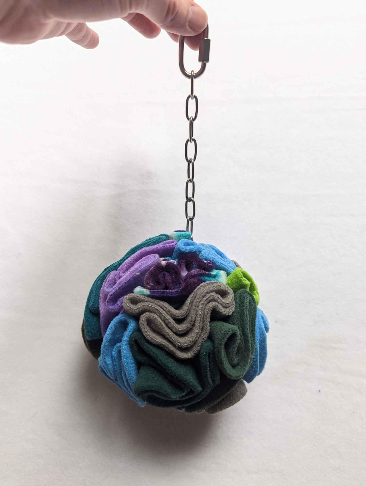 Hanging Snuffle Ball Mini