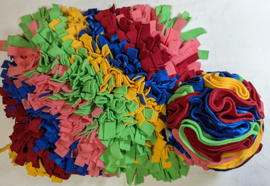 Matching Large Snuffle Ball and Mat Set