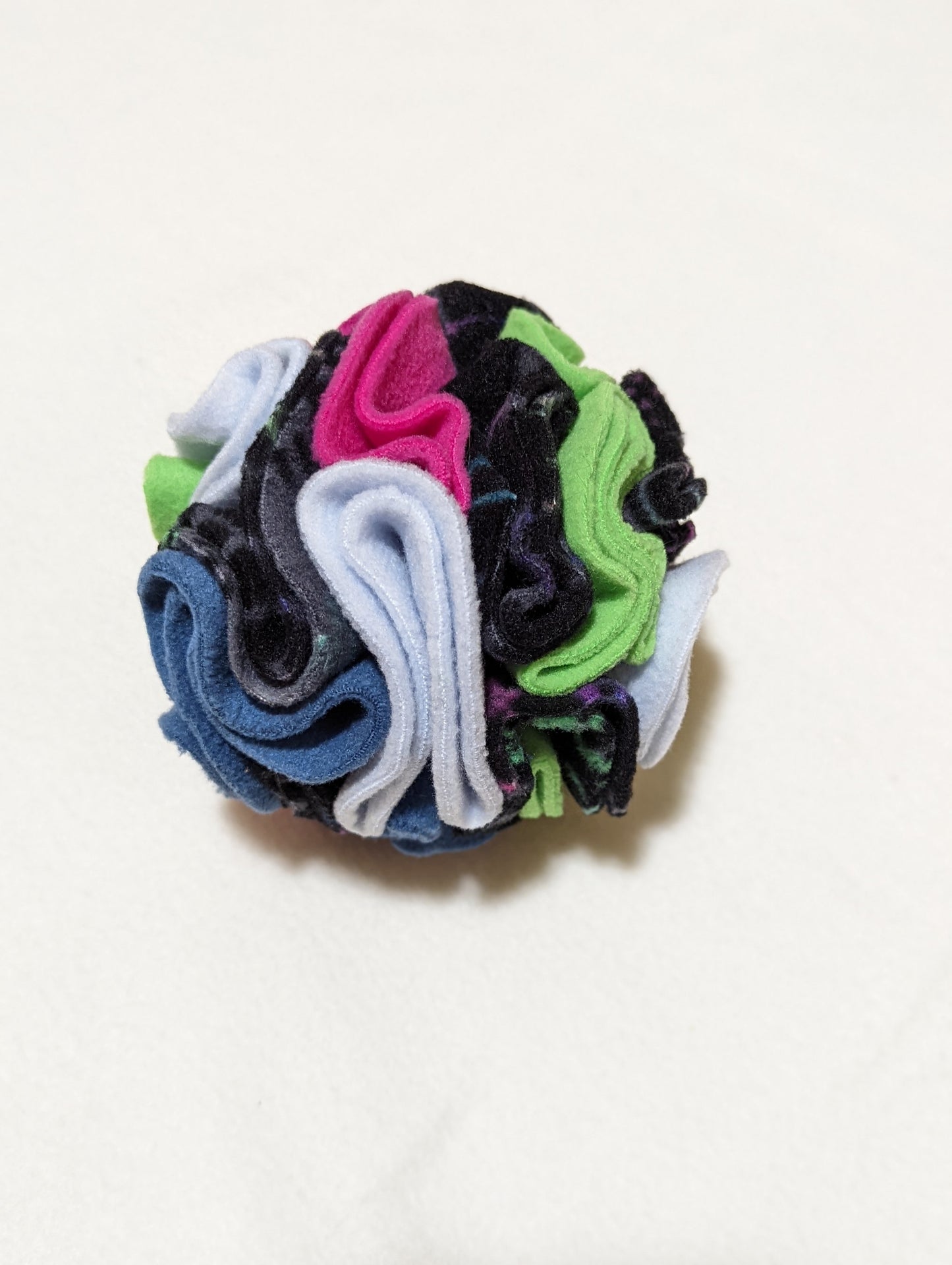 Snuffle Ball Tiny